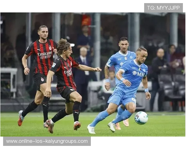 AC米兰快速反击启动,莱奥逆足抽射被扑出