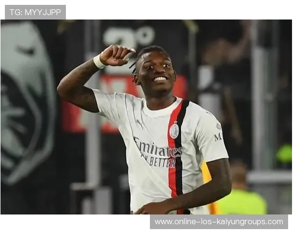 AC米兰莱奥外围远射抽中死角